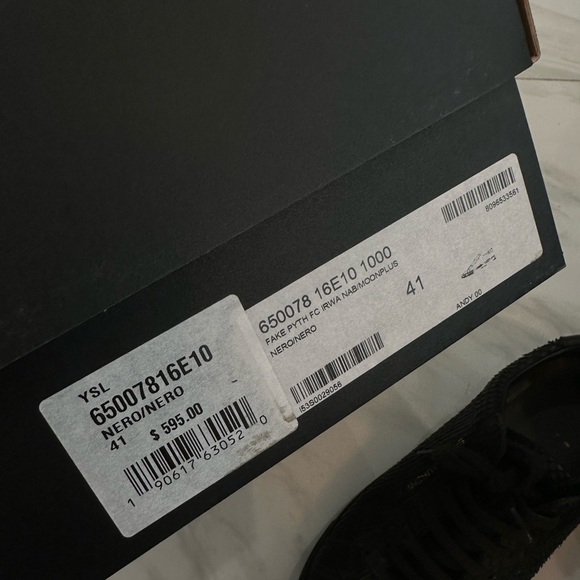 Men’s Saint Laurent Black Python Sneakers (41) - Picture 3 of 4